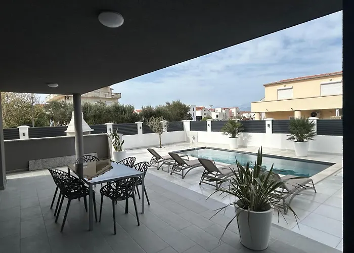 Cesare Apartmán