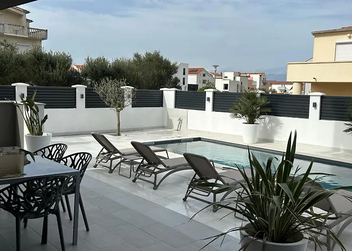 Cesare Apartmán
