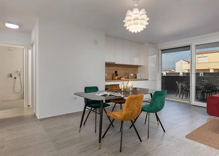 Cesare Apartmán Nin